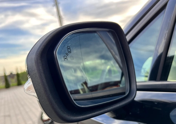 Ford Mondeo cena 68900 przebieg: 168463, rok produkcji 2019 z Jeziorany małe 631